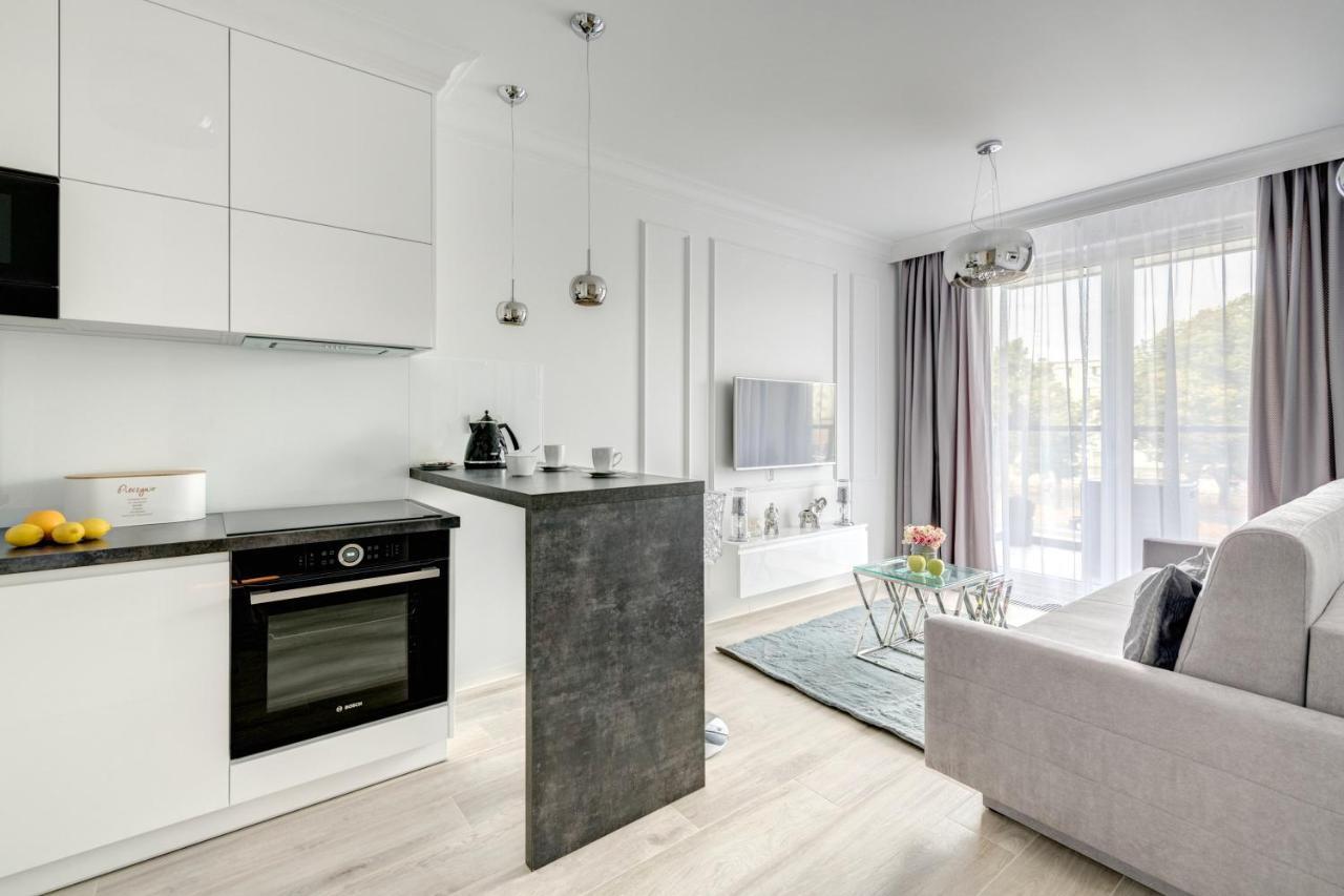 Dom & House - Apartments Navio Estate グダニスク エクステリア 写真