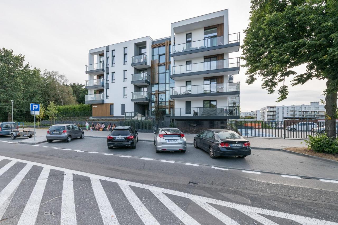 Dom & House - Apartments Navio Estate グダニスク エクステリア 写真